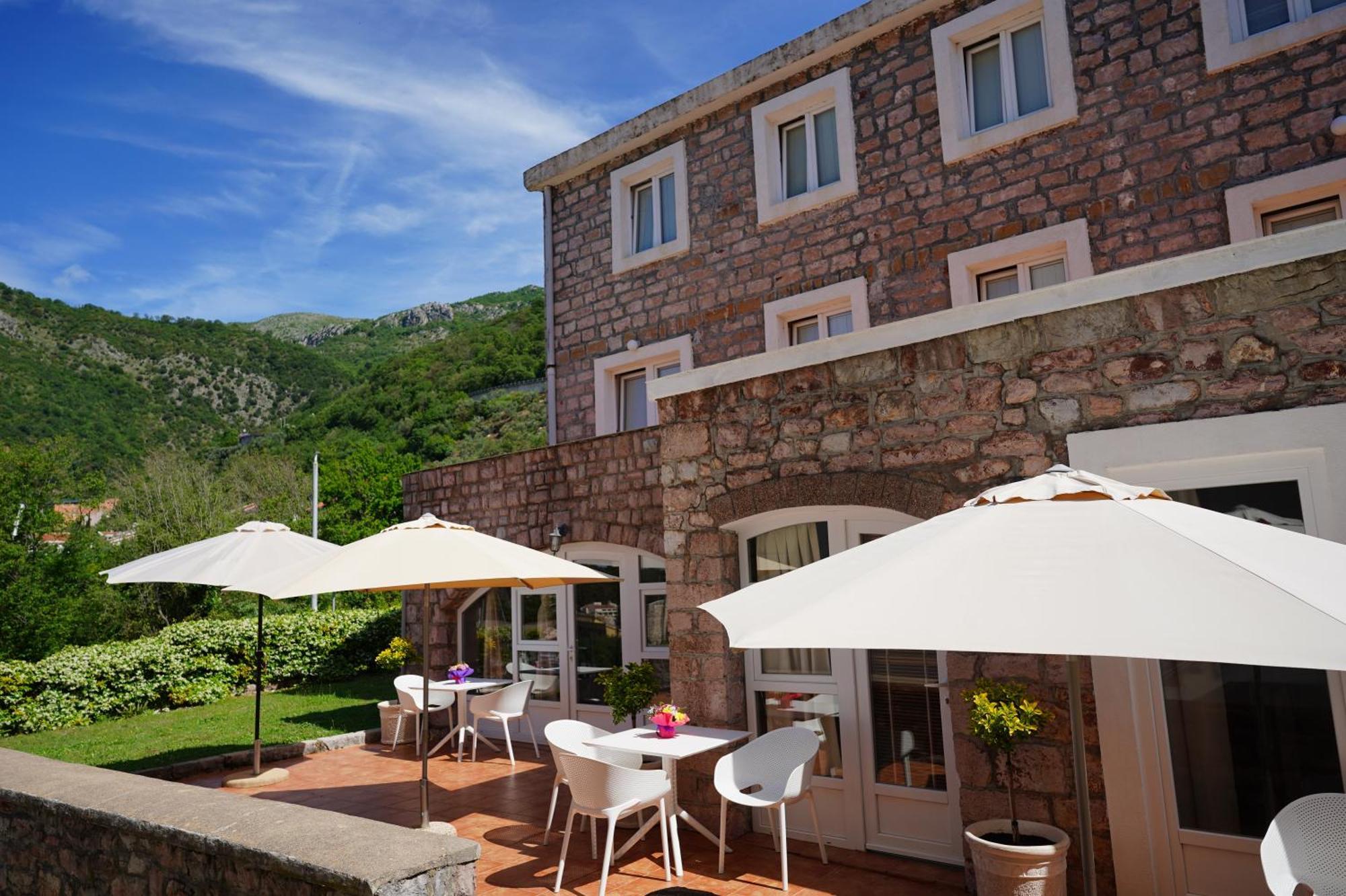 Apartments Pavlovic Petrovac Extérieur photo