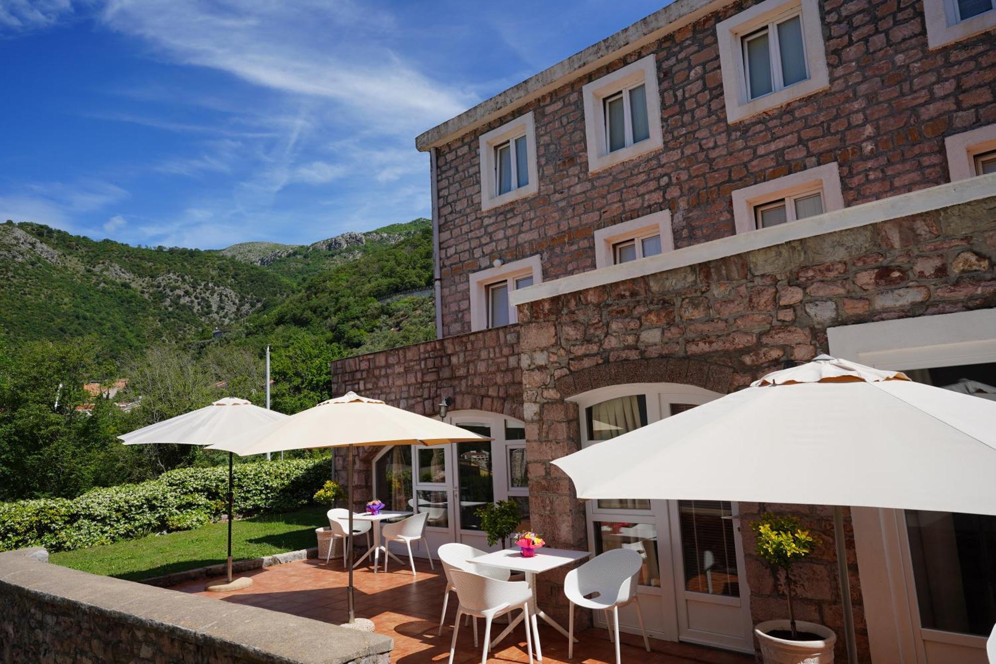 Apartments Pavlovic Petrovac Extérieur photo