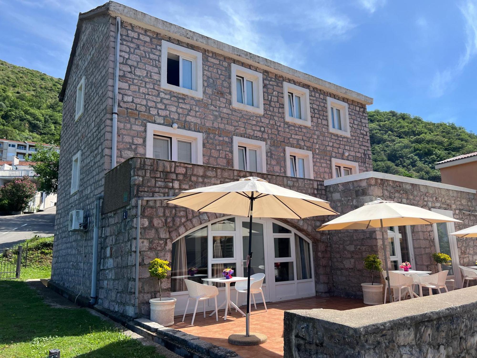 Apartments Pavlovic Petrovac Extérieur photo