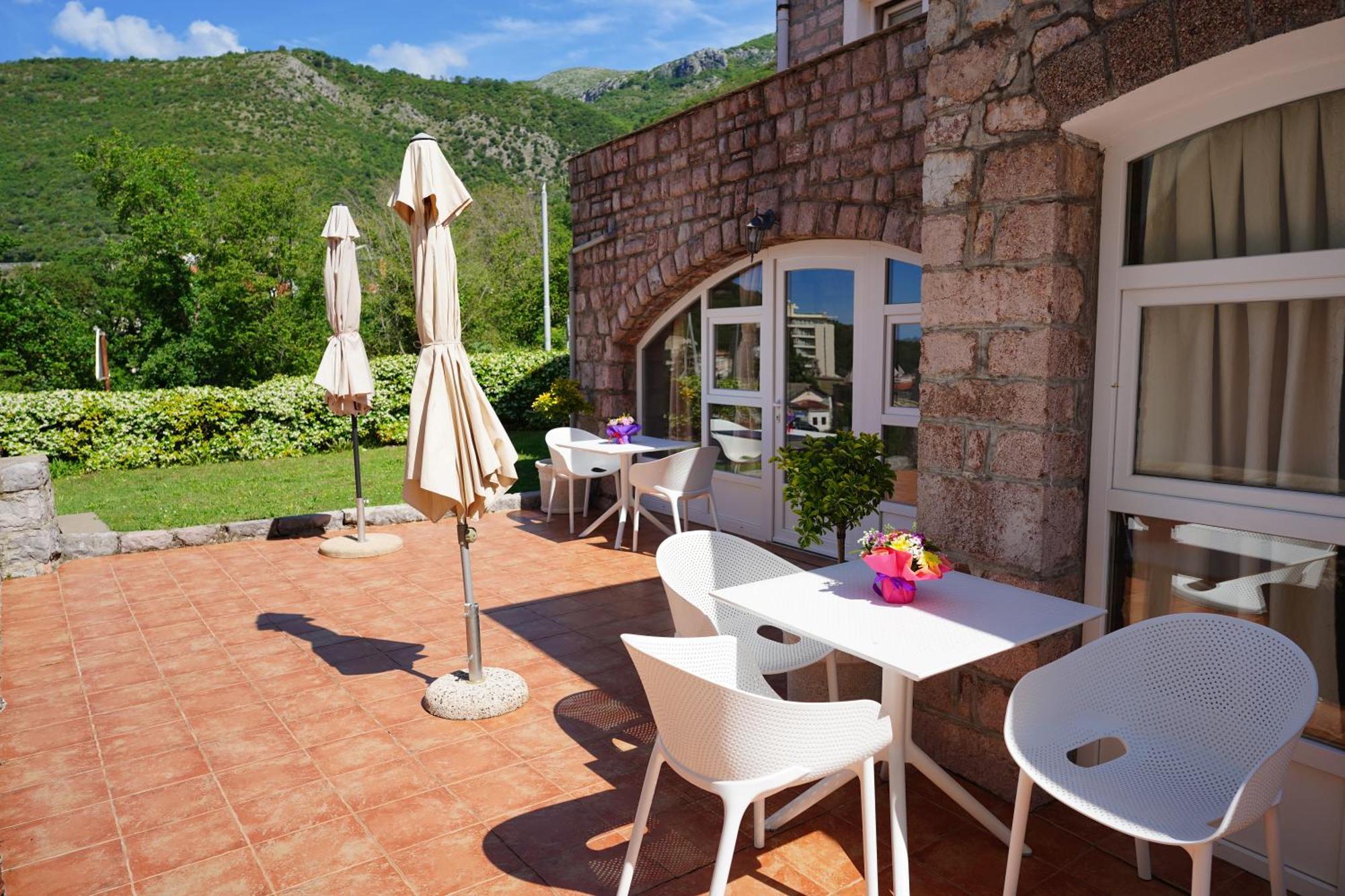 Apartments Pavlovic Petrovac Extérieur photo