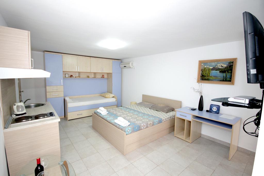 Apartments Pavlovic Petrovac Extérieur photo