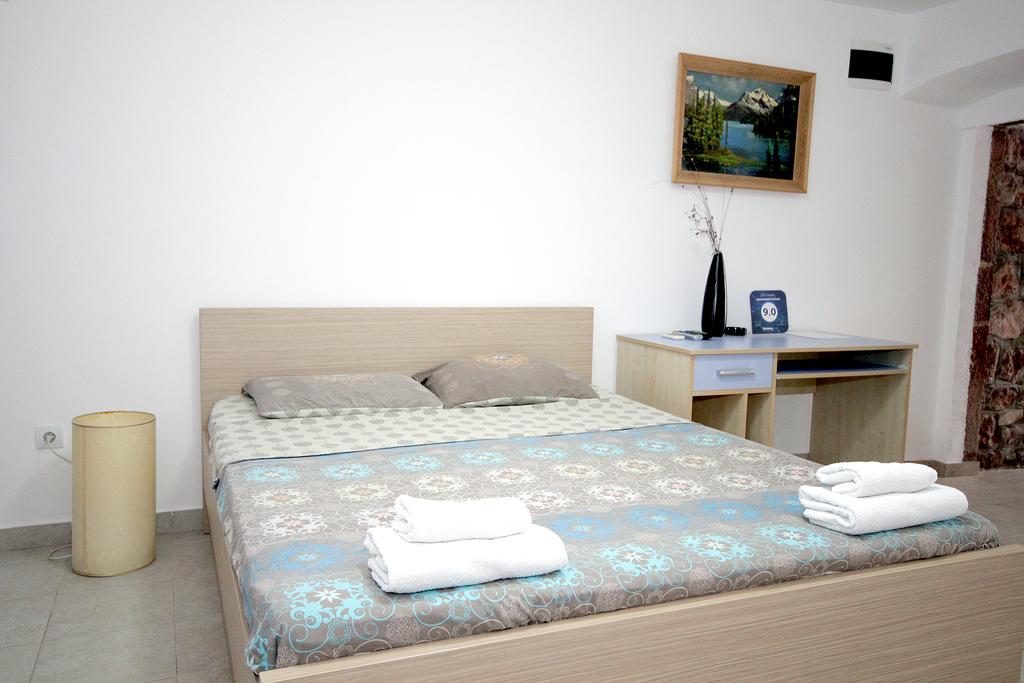 Apartments Pavlovic Petrovac Extérieur photo