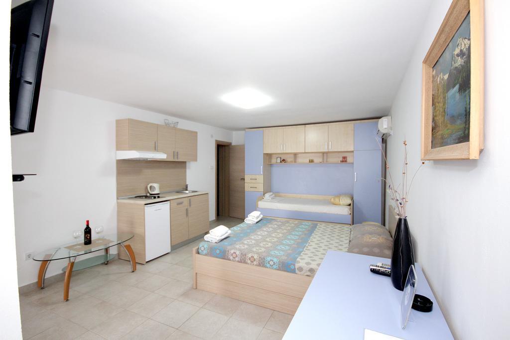 Apartments Pavlovic Petrovac Extérieur photo