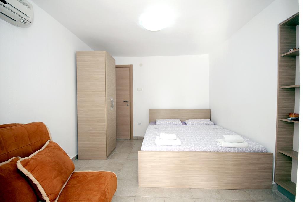 Apartments Pavlovic Petrovac Extérieur photo